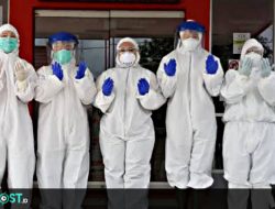 Sedih, Petugas Medis Nikmati Lebaran Bersama Pasien Corona