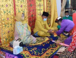 Anas Jusuf Jalani Prosesi Adat Mopotilolo di Botumoito