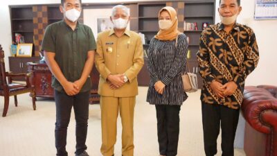Bupati Surya Apresiasi 2 Orang Warga Asahan Berprestasi, Ini Orangnya