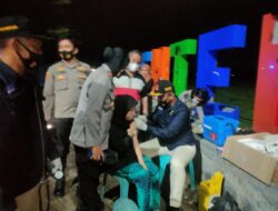 Laksanakan Apel Patroli Rutin, Polres Bonebol Berikan Vaksinasi Gratis