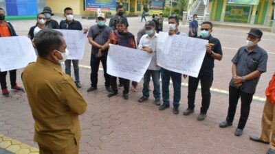 Hina Profesi, Sejumlah Wartawan Sergai Minta Bupati Tindak Tegas Dr. Salomo F. Siahaan