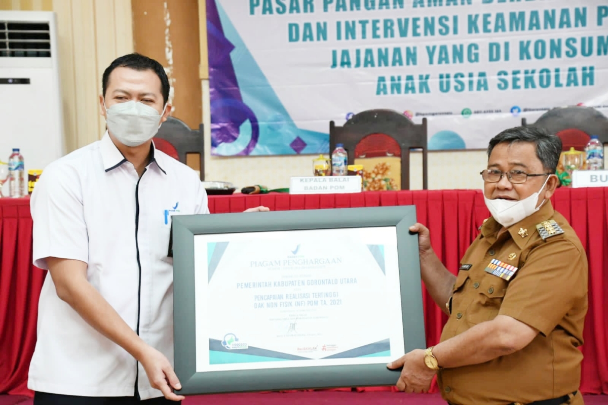 Pemkab Gorut Raih Penghargaan Pencapaian Realisasi Tertinggi DAK Non Fisik POM 2021