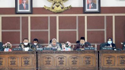 Bupati dan Wabup Labuhanbatu Hadiri Rapat Paripurna DPRD