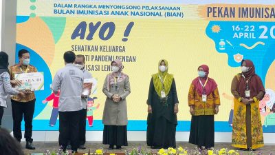 Posyandu Mawar Desa Ponelo Terbaik III Tingkat Nasional Lomba Kreasi Kader Posyandu