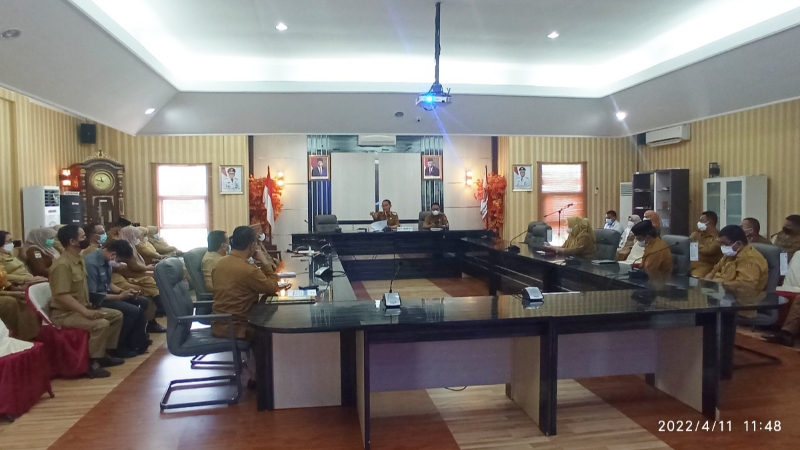 Maksimalkan Target Vaksinasi, Plt. Bupati Gorut Tetapkan Sejumlah Poin Penting