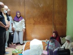 Bentuk Kepedulian, Kasie Humas Polres Asahan Sampaikan Belasungkawa di Rumah Duka Wartawan