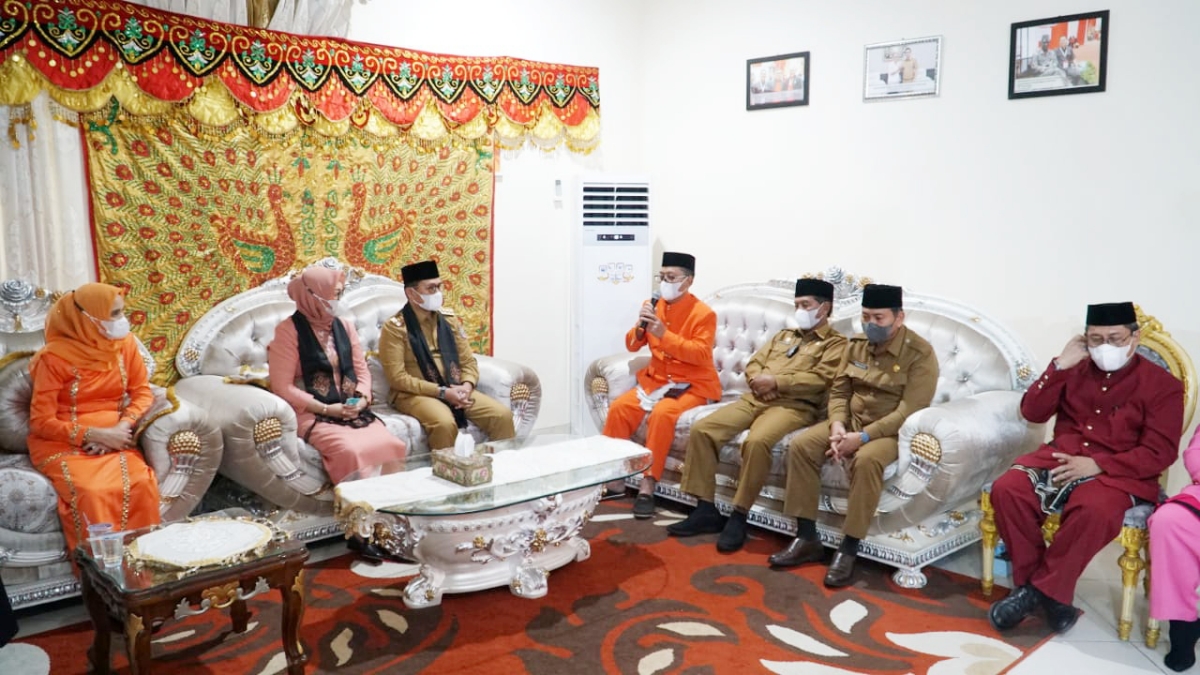 Pemkab Gorut Gelar Mopotilolo Penjabat Gubernur