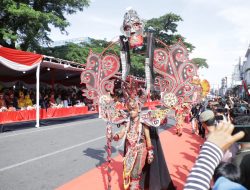Wabup Asahan Hadiri HUT Ke 432 Kota Medan, Ada Fashion Carnaval
