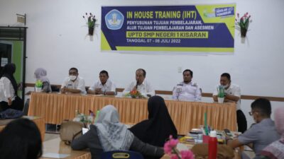 MPLS di SMPN 1 Kisaran, Wabup Asahan Pimpin Upacara Sekaligus Bernostalgia