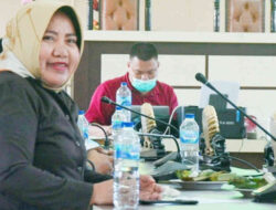 Herniyati Moriju Acungi Jempol Program Motabi Kambungu