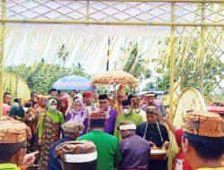 Bupati Thariq Modanggu Jalani Prosesi Adat Mopotilolo ke 6 di Kecamatan Anggrek