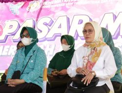 Di Pembukaan Pasar Murah, Wabup Merlan: Semoga Aman dan Lancar
