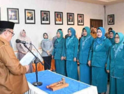 Hendriwan Lantik Pengurus PKK Boalemo