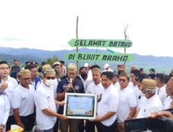 Bupati Hamim Pou Dampingi Menteri Sandiaga Uno di Bukit Arang