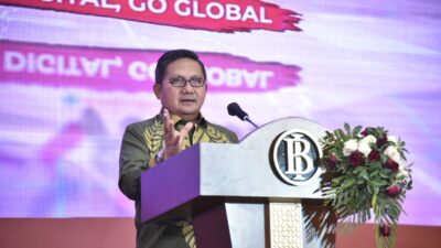 Di Fashion Show HACF, Marten Taha Sebut UMKM Garda Terdepan dan Sektor Andalan