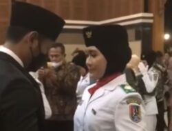 Haru! Beredar Video Dinarasikan Anggota Paskibra Tuban Tetap Tegar Meski Ayahnya Meninggal di Hari Pelantikan