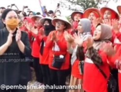 Heboh Video Kedatangan Puan Maharani Disambut Nyanyian Yel-yel dari Emak-emak, Warganet: Penonton Bayaran?