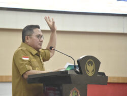 Wali Kota Marten Taha Minta Sekolah Jujur Isi Dapodik