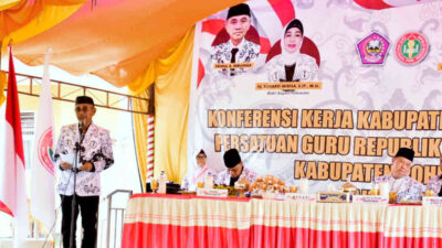 Buka Konferensi PGRI, Bupati Pohuwato Sampaikan Hal Ini