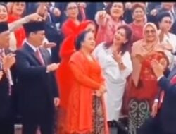 Sesi Foto Bersama Usai Sidang Tahunan, Video Kader PDIP Teriak 'Mbak Puan Presiden' Viral