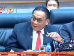 Suara Perempuan Panggil 'Sayang' di Rapat Komisi III DPR Bareng Kapolri Bikin Heboh, Warganet: Ketahuan Ini Bapak-bapak