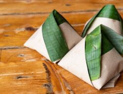 Hacker Bjorka Dijamin Minder! Viral KK Dipakai Buat Bungkus Nasi Kucing, Warganet: The Real Kebocoran Data