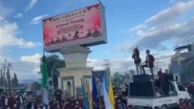 Mahasiswa teriak Kontol