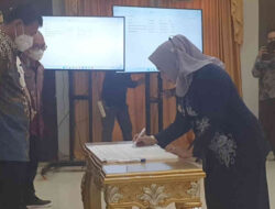 Berantas Korupsi Lintas Kesehatan, Wabup Suharsi Hadiri RDP Bersama KPK RI