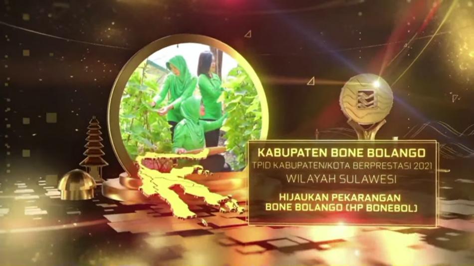 Program Hijaukan Pekarangan Bone Bolango berhasil meraih penghargaan Tim Pengendali Inflasi Daerah (TPID) terbaik se Sulawesi kategori Kabupaten Berprestasi dalam Rapat Koordinasi Nasional Pengendalian Inflasi 2021, di Hotel Sangrila, Jakarta, Rabu (14/9/2022).