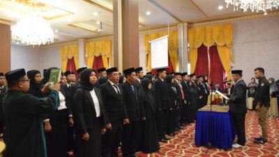 95 Anggota PPK se-Kabupaten Gorontalo Resmi Dilantik