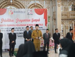 Hadiri Pelantikan Panwaslu, Ryan Kono: Suksesnya Pemilu Tanggung Jawab Bersama