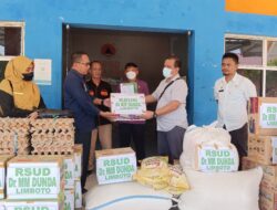 RSUD MM Dunda Salurkan Bantuan Kemanusiaan Untuk Korban Banjir di Manado