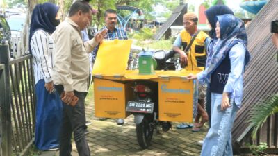 Komisi II Deprov Gorontalo Pastikan Bantuan Motor Coolbox Membantu Peningkatan Kesejahteraan Masyarakat di Desa Moutong