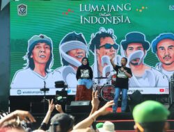 Slank Sukses Hibur Masyarakat Lumajang, Cak Thoriq : Ini Janji Saya dan Bunda Indah