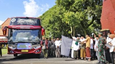 519 Calhaj Kabupaten Trenggalek Diberangkatkan, Ini Pesan Mas Ipin