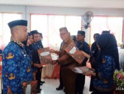 Bupati Thariq Modanggu Serahkan Secara Simbolis 743 SK PPPK Nakes dan Guru