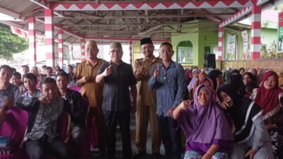 Sofyan Puhi Dorong Ekonomi dan Pendidikan di Desa Lopo dengan Bantuan UMKM dan Beasiswa