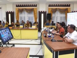 Pj Gubernur Gorontalo Akan Sanksi Sekolah yang Melaksanakan Wisuda