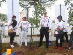 Marten Taha Bersama Wali Kota se-Indonesia Laksanakan Tanam Tabebuya pada Rakernas APEKSI XVI