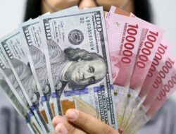 Beranjak dari Dolar AS: Indonesia Beralih ke Mata Uang Lokal dalam Transaksi Dagang