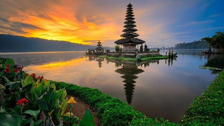 paket wisata Bali dan sewa mobil di Bali