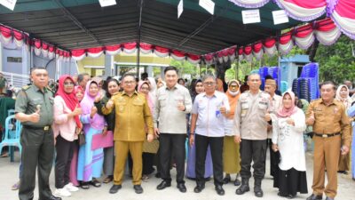 Marten Taha Salurkan Bantuan Pangan Non Tunai  Kepada 1.598 KPM di Kota Gorontalo