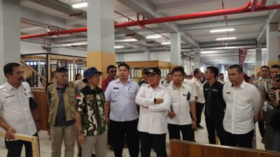 Terkendala Air di Pasar Sentral, Ini Solusi Jitu Wali Kota Marten