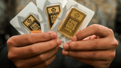 Update (24/11/2023): Harga Emas Antam Meroket, Tembus Rp1.105.000 per Gram!