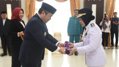 Penjagub Gorontalo Ismail Pakaya Lantik Sila Botutihe Sebagai Penjabup Gorontalo Utara