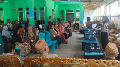 Perbaikan Infrastruktur hingga Dukungan Ekonomi, Venny Rosdiana Anwar Seriusi Keluhan Warga Desa Molowahu
