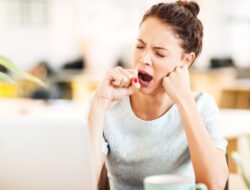 5 Tips Mengatasi Ngantuk Saat Menjalankan Puasa