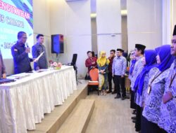 Sekda Ismail Resmi Lantik Pengurus IPeKB Cabang Kota Gorontalo