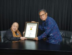 Kegiatan HUT ke-7 SMSI Memperoleh Penghargaan MURI