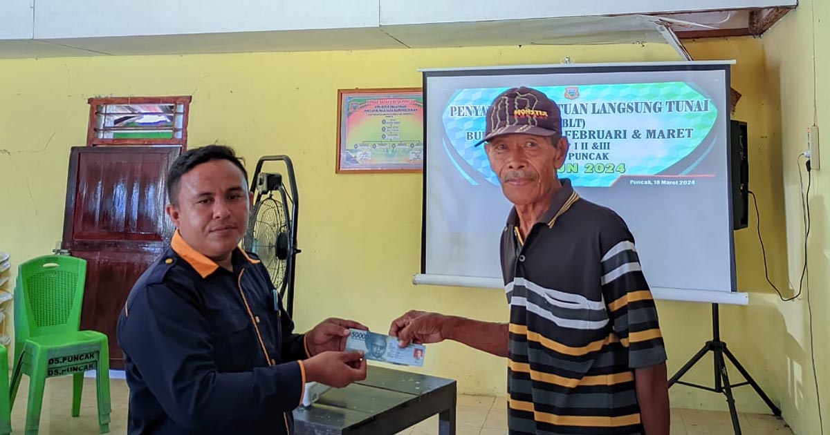 Berkah Ramadan: 35 Keluarga Penerima Manfaat Desa Puncak Terima BLT Dana Desa